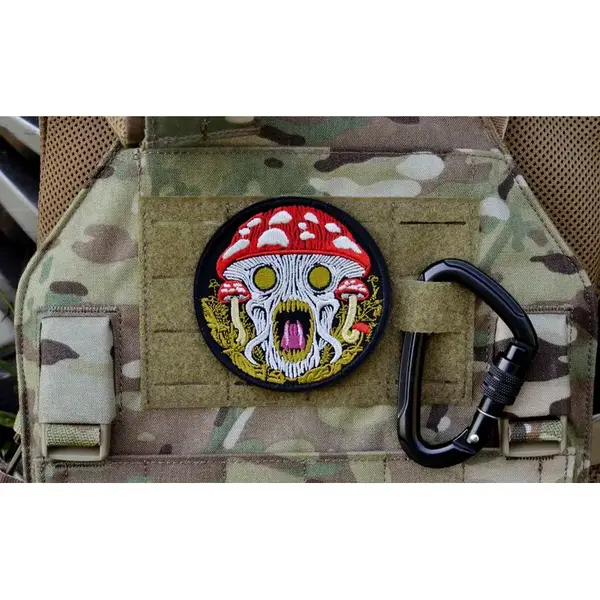 Нашивка, патч "Мухоморы" тактическая с липучкой."