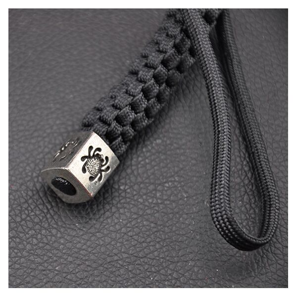 Темляк SPYDERCO Bead Square + Lanyard black