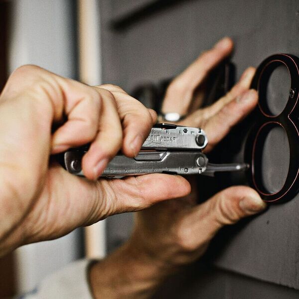 Мультитул с плоскогубцами и ножом LEATHERMAN Knifeless Rebar