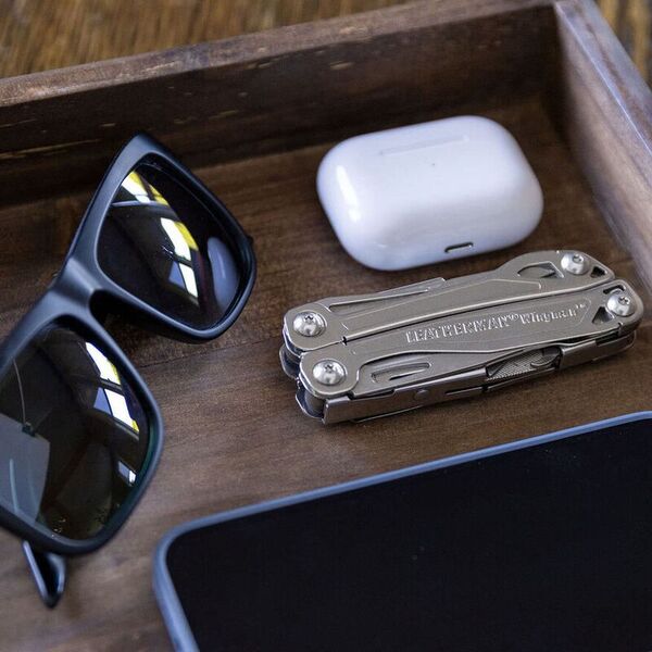 Мультитул с плоскогубцами LEATHERMAN Wingman