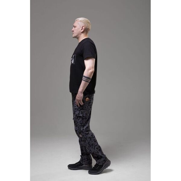 Футболка Sputnik Remington Black Neo