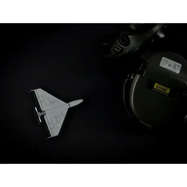 Нашивка, патч "Герань", ПВХ с липучкой.