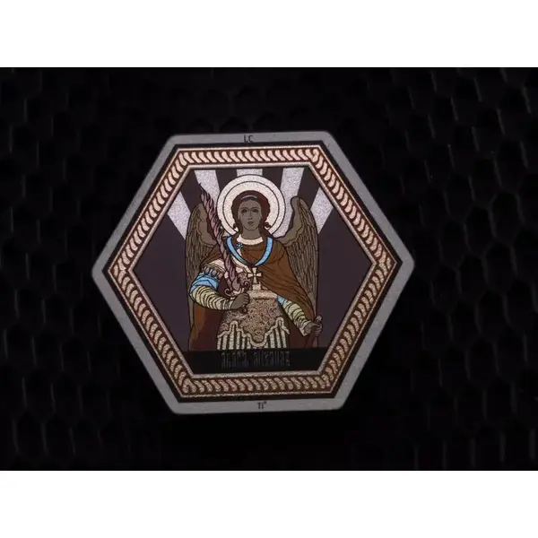 Нашивка на липучке