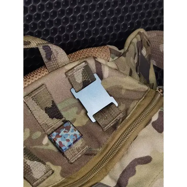 Зажим для Molle системы Титановый зажим для MOLLE с эксклюзивным дизайном!