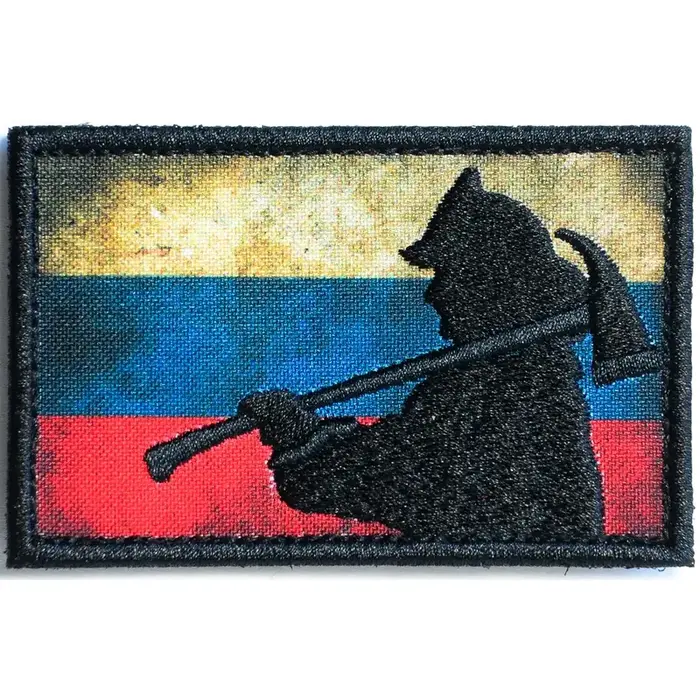 Нашивка, патч "Силуэт пожарного на фоне триколора" тактическая с липучкой