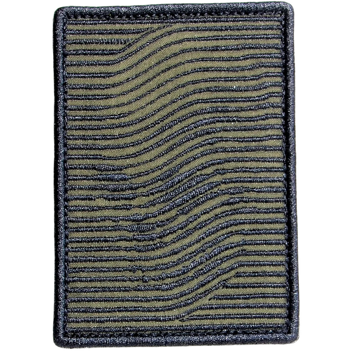 Нашивка, патч "3D череп черный" тактическая с липучкой.