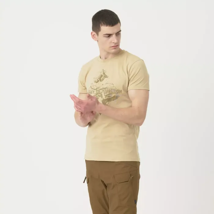 Футболка с принтом «Mountain Stream» (T-shirt (Mountain Stream))