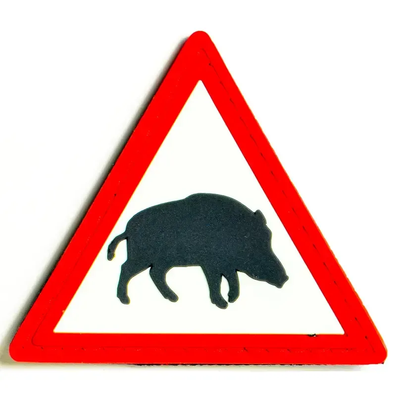 Нашивка, патч "Дорожный знак осторожно кабан"