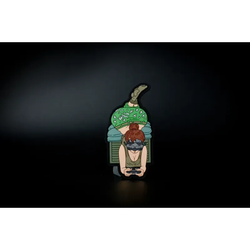 Нашивка, патч "Be your dog" ПВХ тактическая с липучкой 