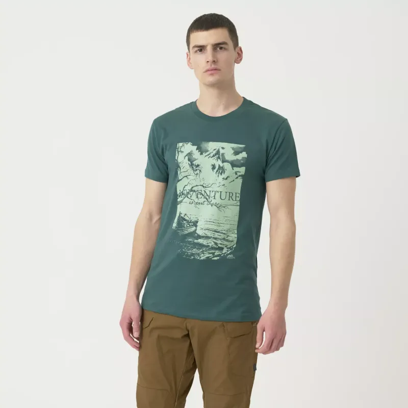 Футболка (Приключения ждут вас) (T-shirt (Adventure Is Out There))