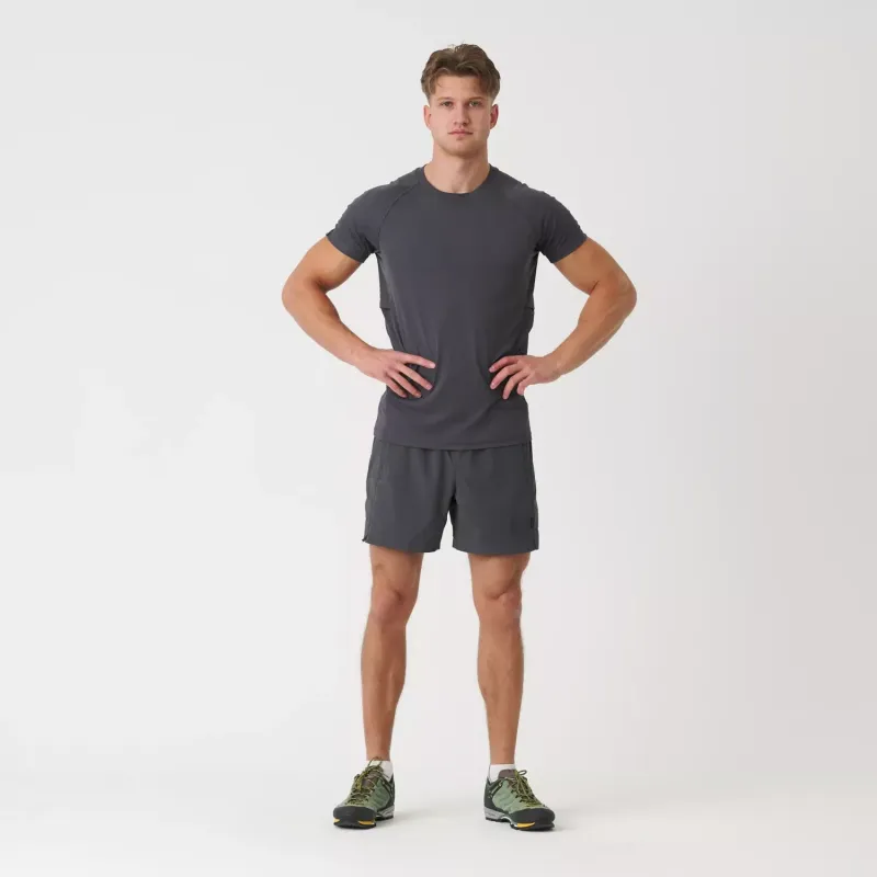 Функциональная футболка (Functional T-shirt)