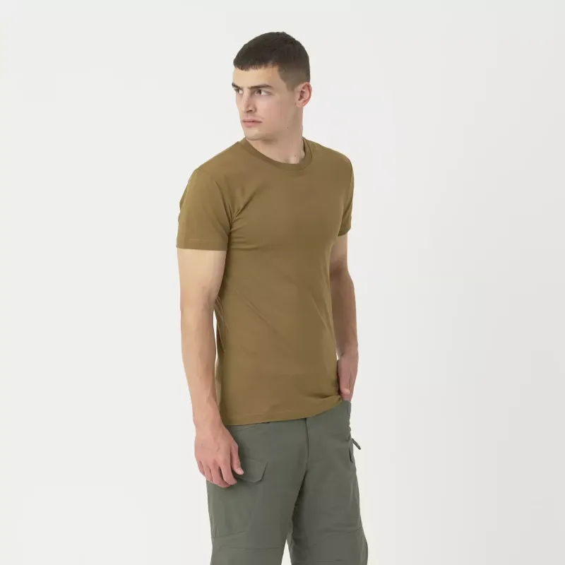 Футболка (T-shirt)