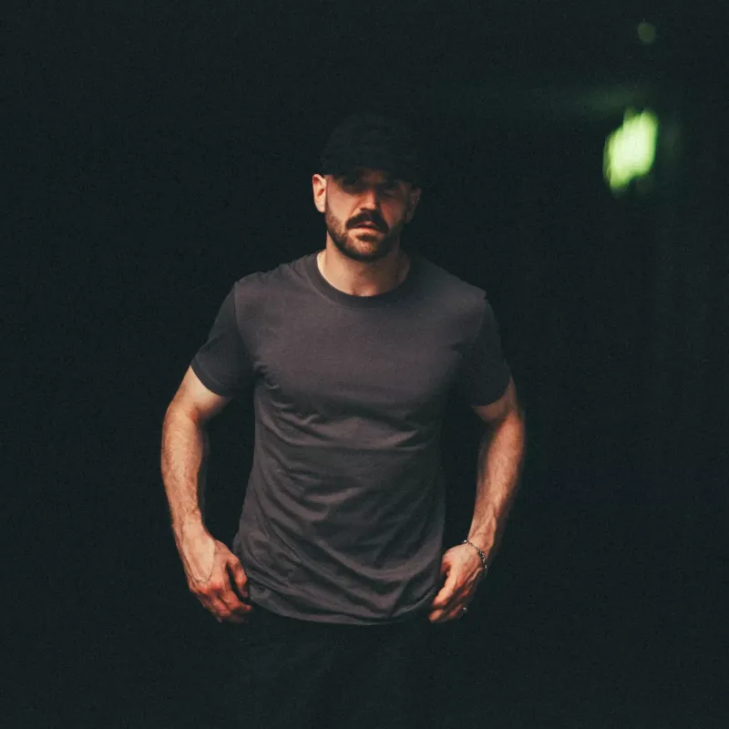 Футболка (T-shirt)