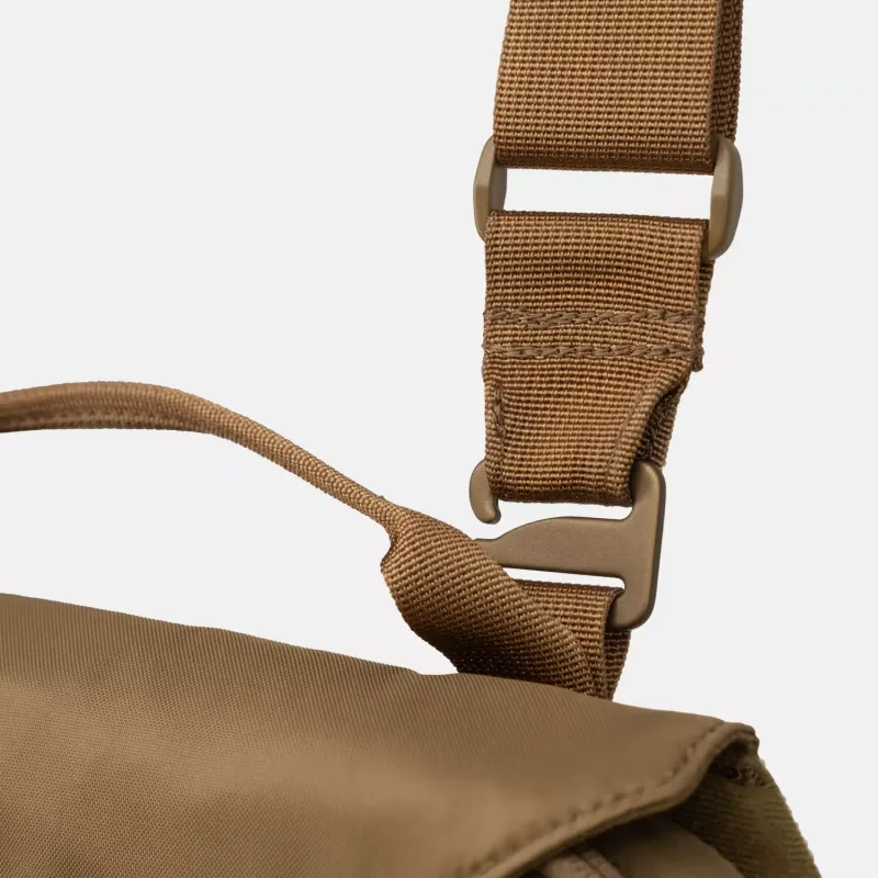 Вставка для ноутбука (Laptop Insert)