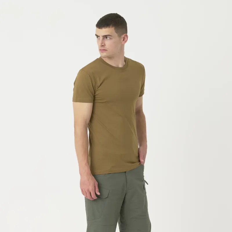 Футболка (T-shirt)