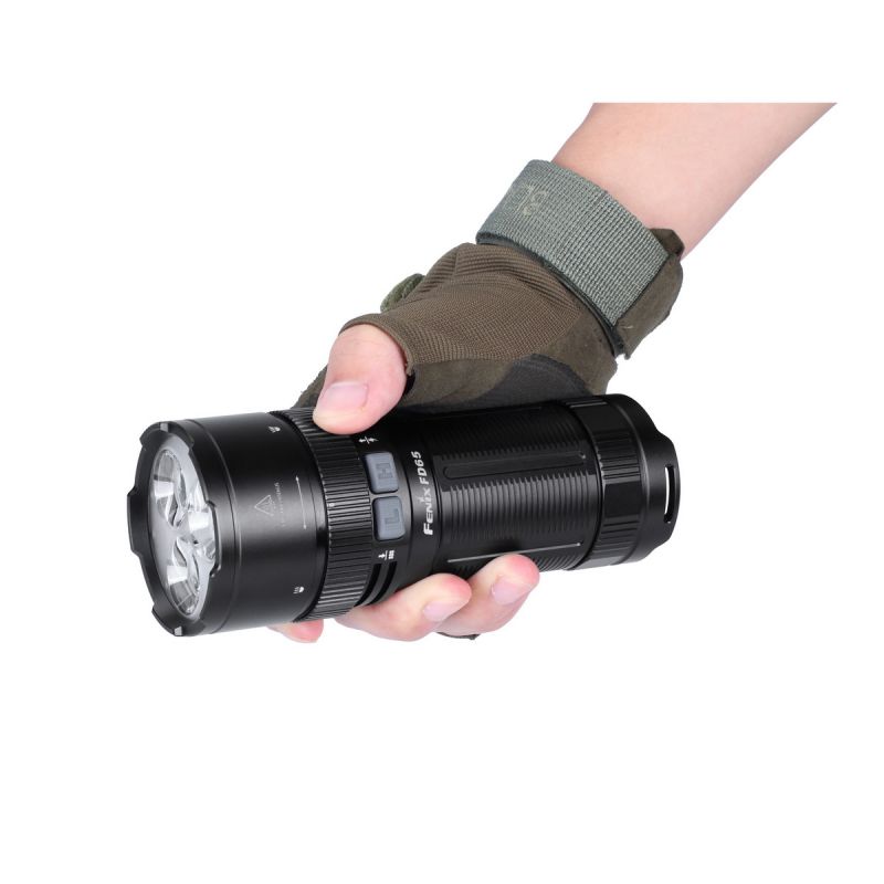 Фонарь Fenix FD65