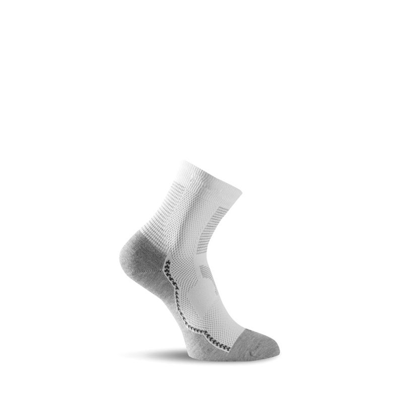 Носки Lasting TCA 001 coolmax+polyamide белый, размер L (42-45)